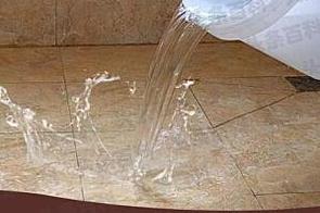 湄潭漏水维修 免砸砖防水材料该如何施工
